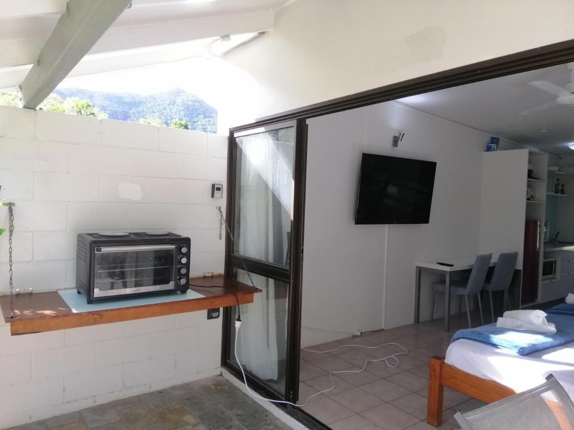 Magnetic Island Resort, Sleeps 3, Free Wifi Nelly Bay ภายนอก รูปภาพ