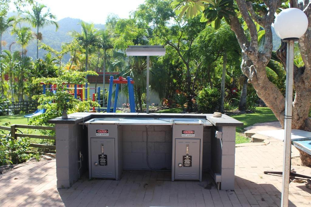 Magnetic Island Resort, Sleeps 3, Free Wifi Nelly Bay ภายนอก รูปภาพ