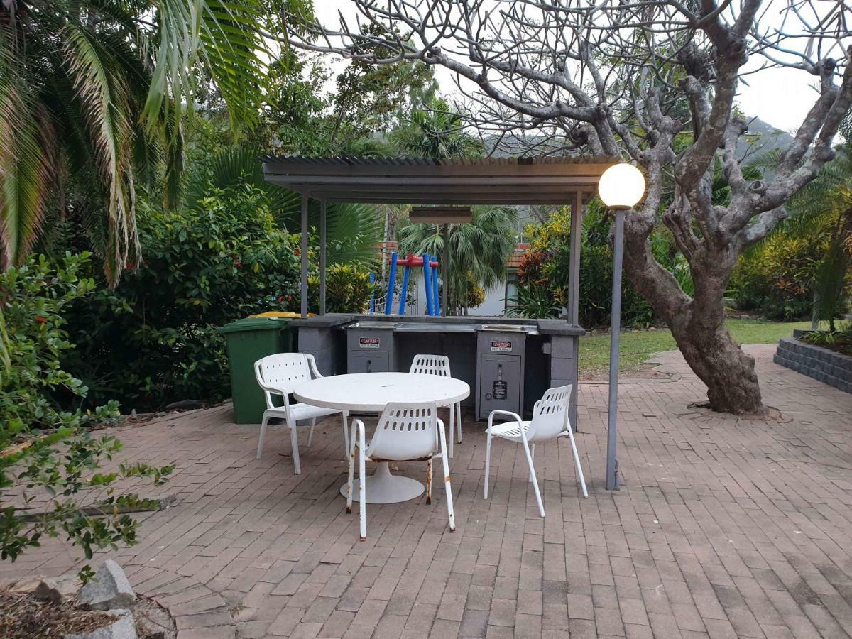 Magnetic Island Resort, Sleeps 3, Free Wifi Nelly Bay ภายนอก รูปภาพ